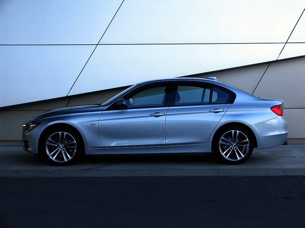 F320 328i