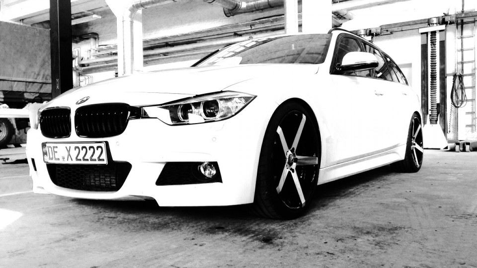 ThE wHiTe ShArk (F31 - Touring)