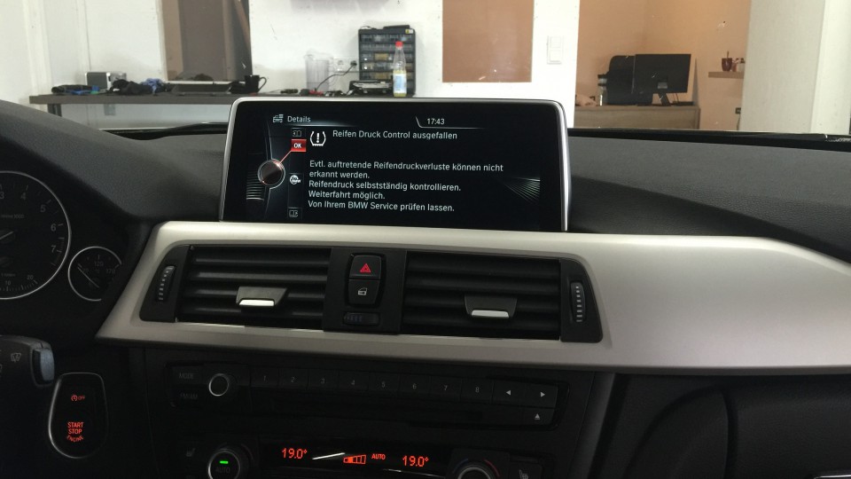 BMW 320i Xdrive (F30 - Limousine)