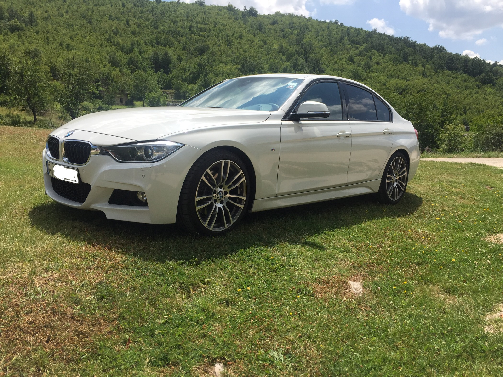 330d Alpinweiss 19“