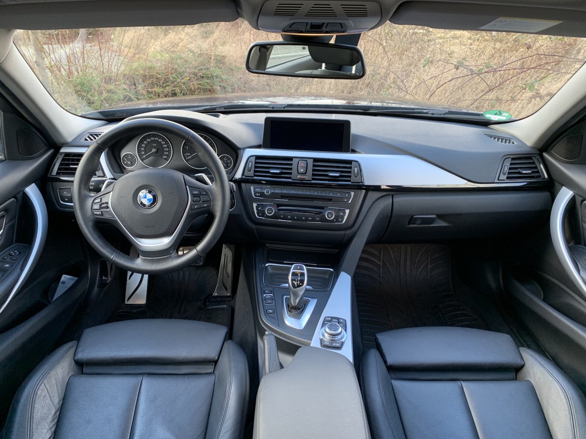 BMW F30 - 2022-02-09 -13k